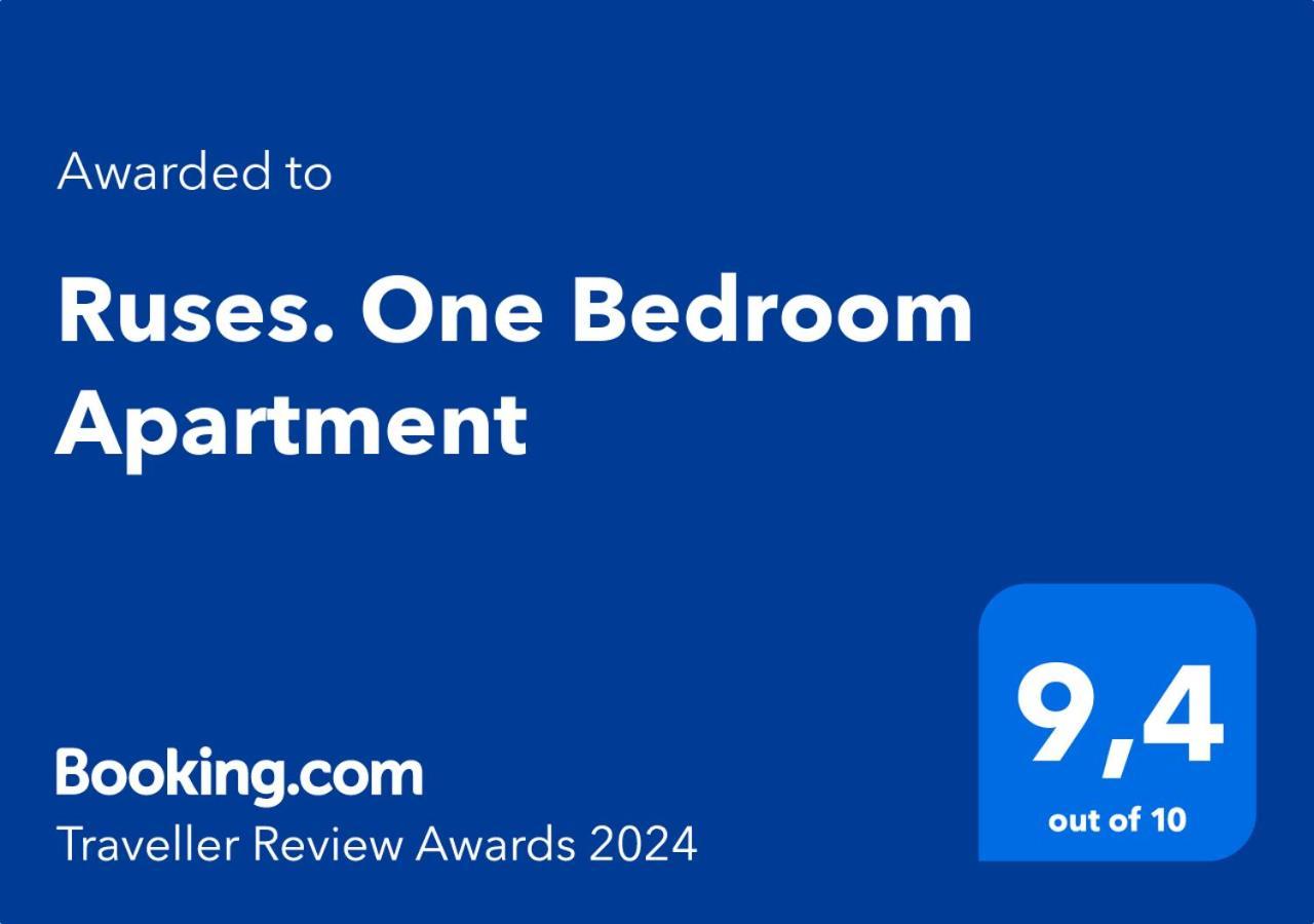 Ruses. One Bedroom Apartment Riga Luaran gambar